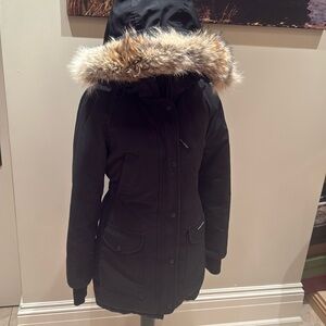Canada Goose authentic made in Canada